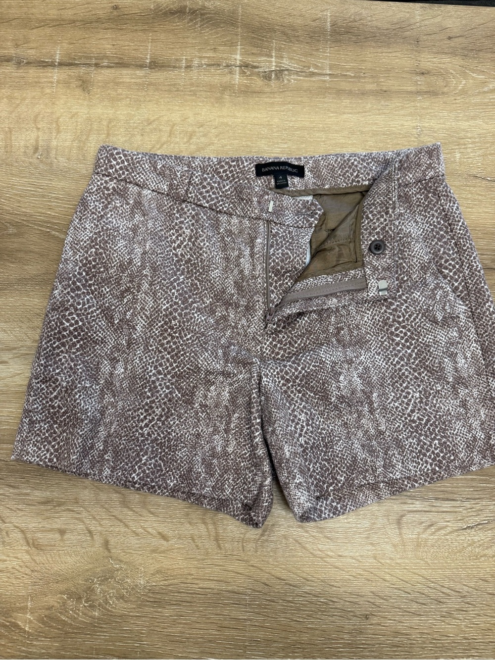 Banana Republic Taupe Snake-Print High-Waist Women's Shorts